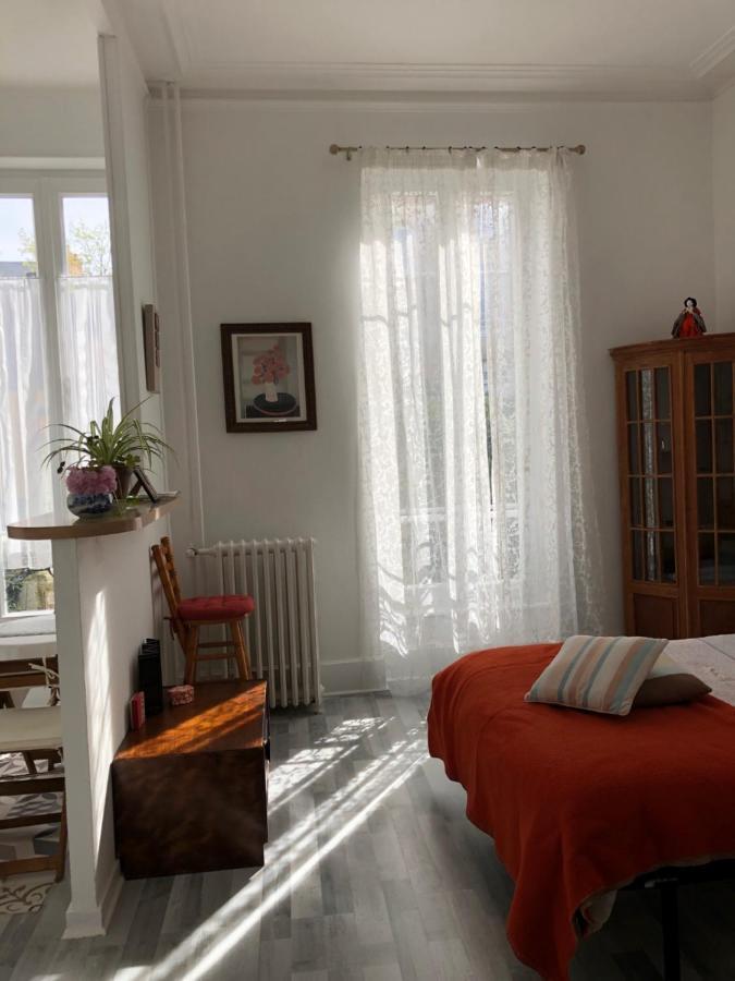 Villa Camelia Studio De Charme A Cote Des Thermes Vichy Exteriér fotografie